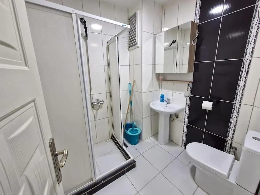 איסטמבול Esenkal 3Rd Floor Apartment