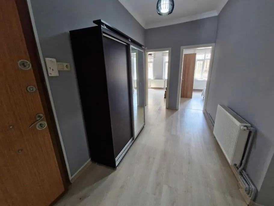 איסטמבול Esenkal 3Rd Floor Apartment